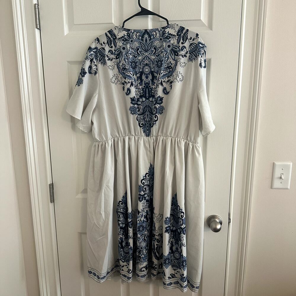 BloomChic Blue & White Bandana Porcelain Print V-Neck Midi Dress Pockets